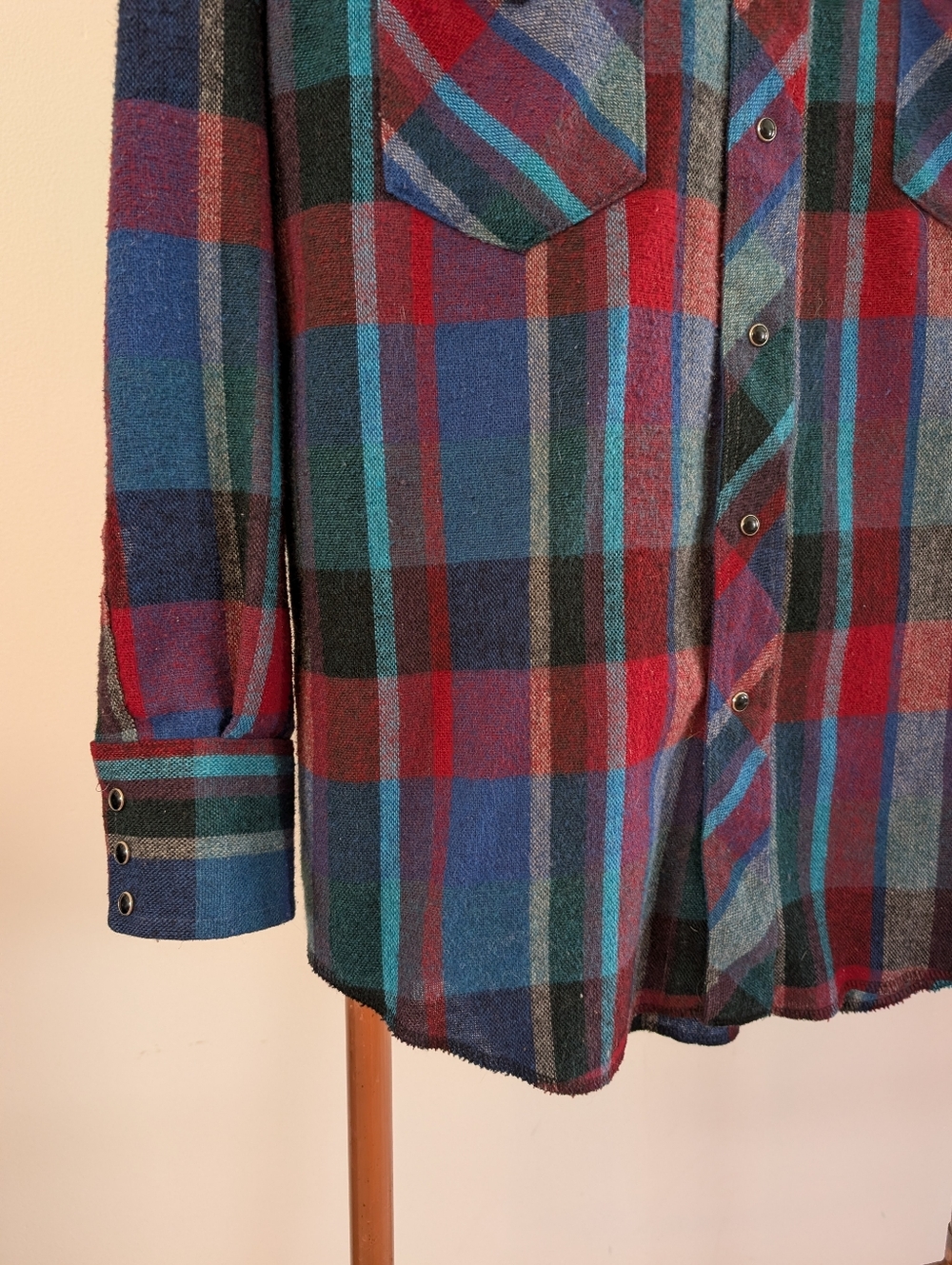 80s "Wrangler - Cowboy Cut - Regular Fit" Multicolor Plaid Western Flannel Shirt - Picture 2 of 10